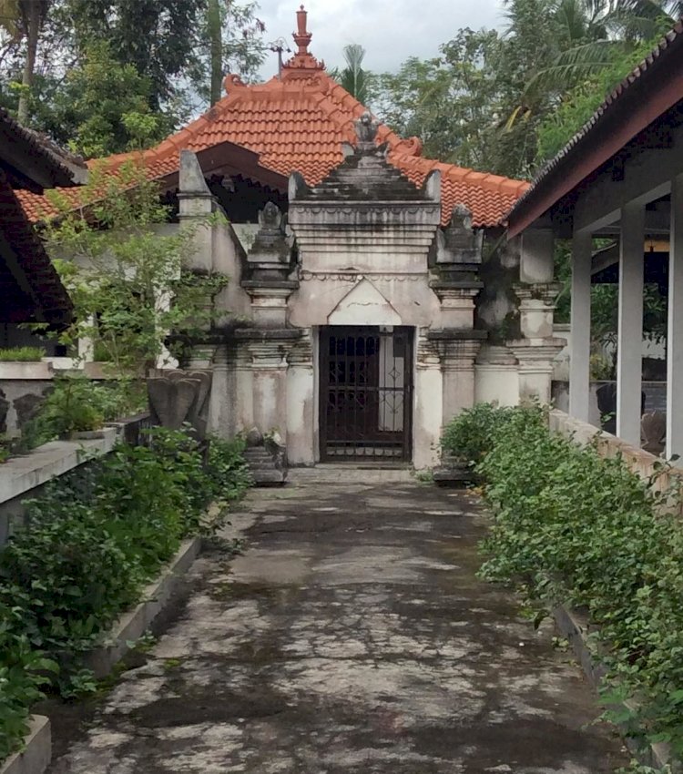 Makam Kajoran, Makam Bupati Pertama Klaten