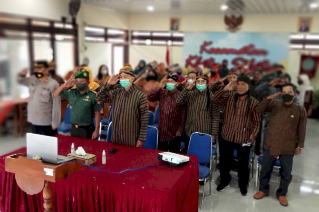 Kebersamaan lurik dengan hari lahir pancasila