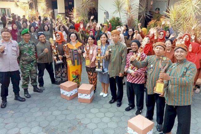 Klaten Selatan Banjir Piala di HUT Kabupaten Klaten Ke-219