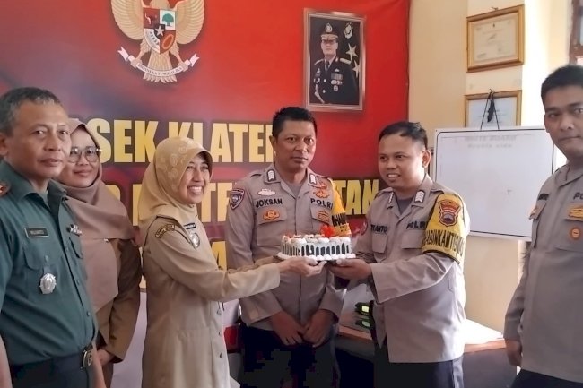 Muspika Klaten Selatan Berikan Ucapan pada Kapolseksubsektor Klaten Selatan