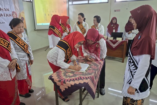 Pengukuhan Bunda PAUD Desa dan Kelurahan Se-Kecamatan Klaten Selatan Tahun 2025