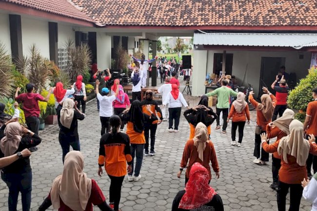 Tutup Rangkaian HUT RI, Klaten Selatan Gelar Senam Sehat dan Beri Penghargaan untuk Para Pejuang Upacara