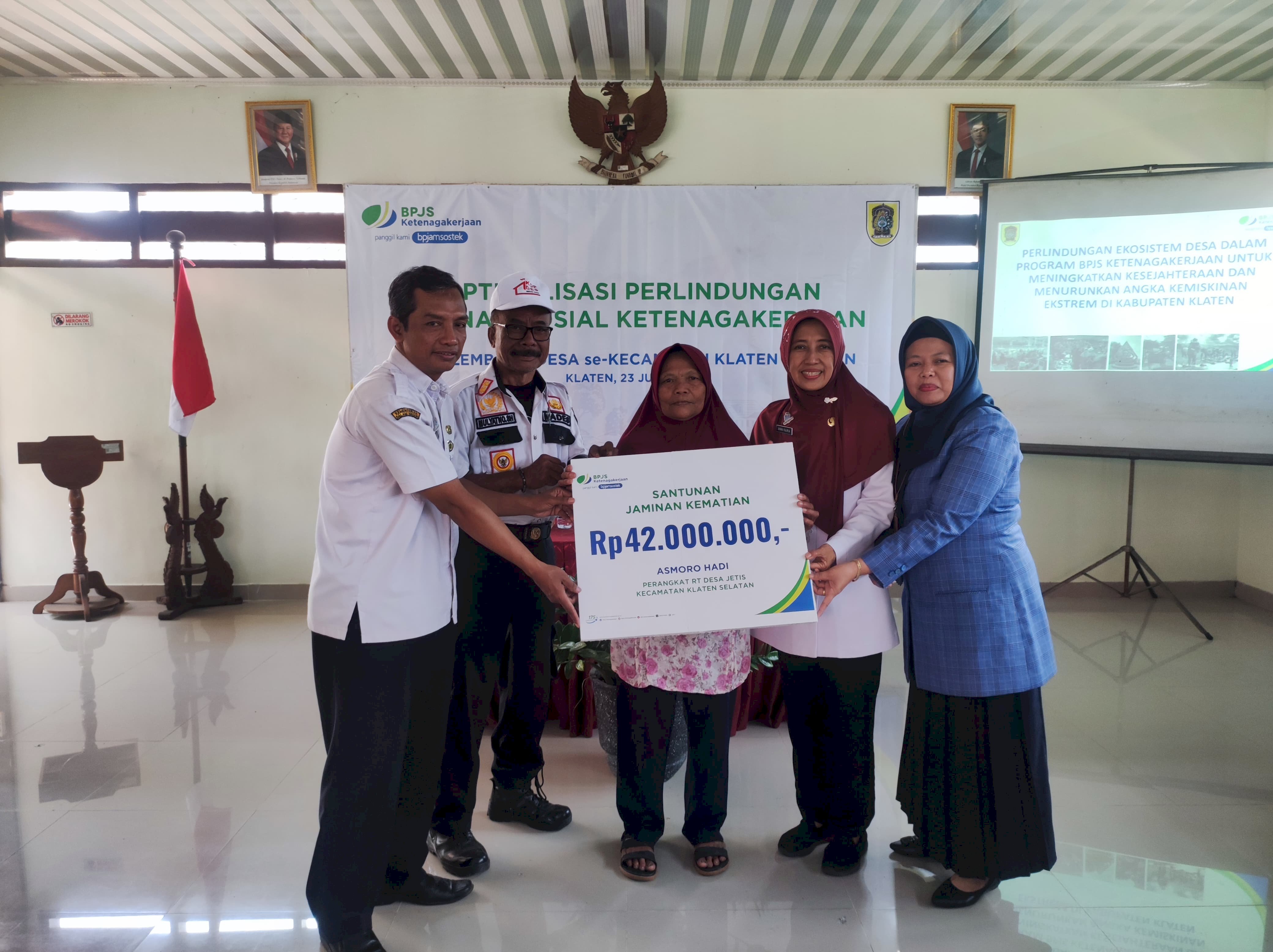 Optimalisasi Perlindungan Jaminan Sosial Ketenagakerjaan untuk Lembaga Desa di Klaten Selatan
