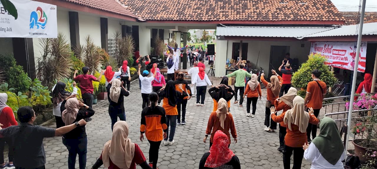 Tutup Rangkaian HUT RI, Klaten Selatan Gelar Senam Sehat dan Beri Penghargaan untuk Para Pejuang Upacara
