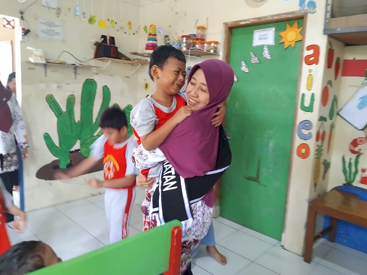 Camat Klaten Selatan Sambangi KB Anak Berkebutuhan Khusus dan Hadir dalam Proses Akreditasi