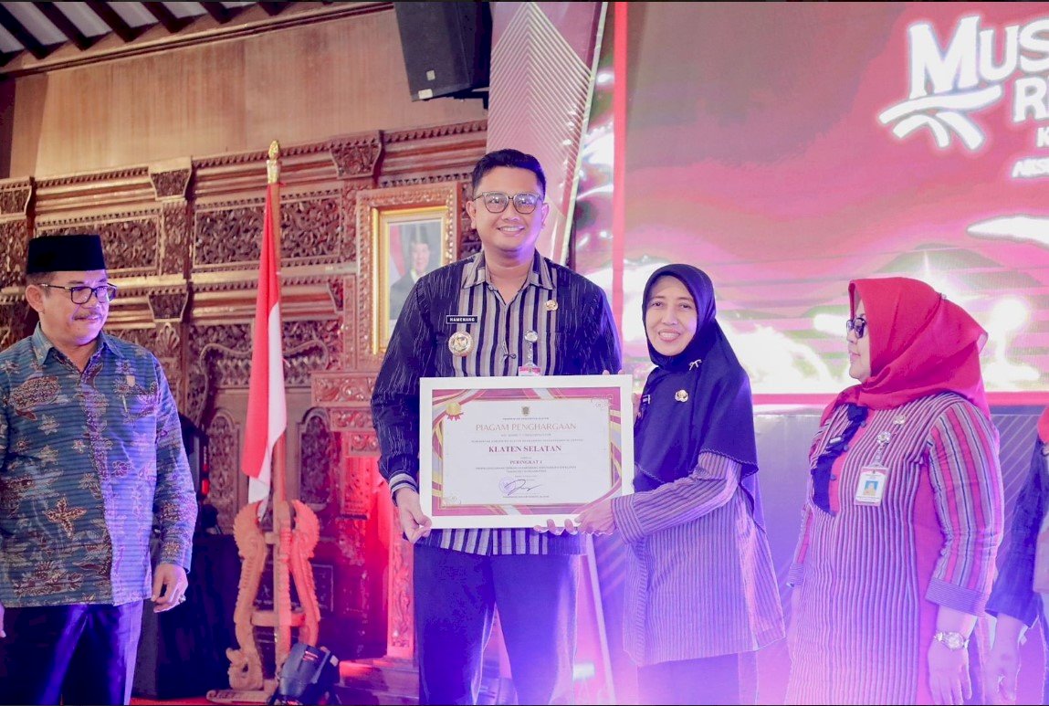 Musrenbang RKPD Kabupaten Klaten 2027, Camat Klaten Selatan Terima Penghargaan