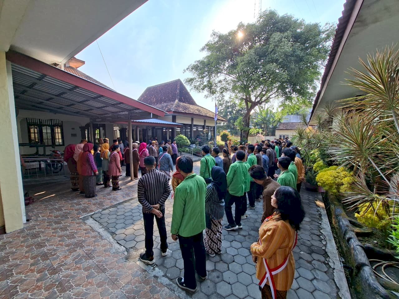 Semangat Kebersamaan Warnai Upacara Hari Jadi Kabupaten Klaten ke-222 di Kecamatan Klaten Selatan