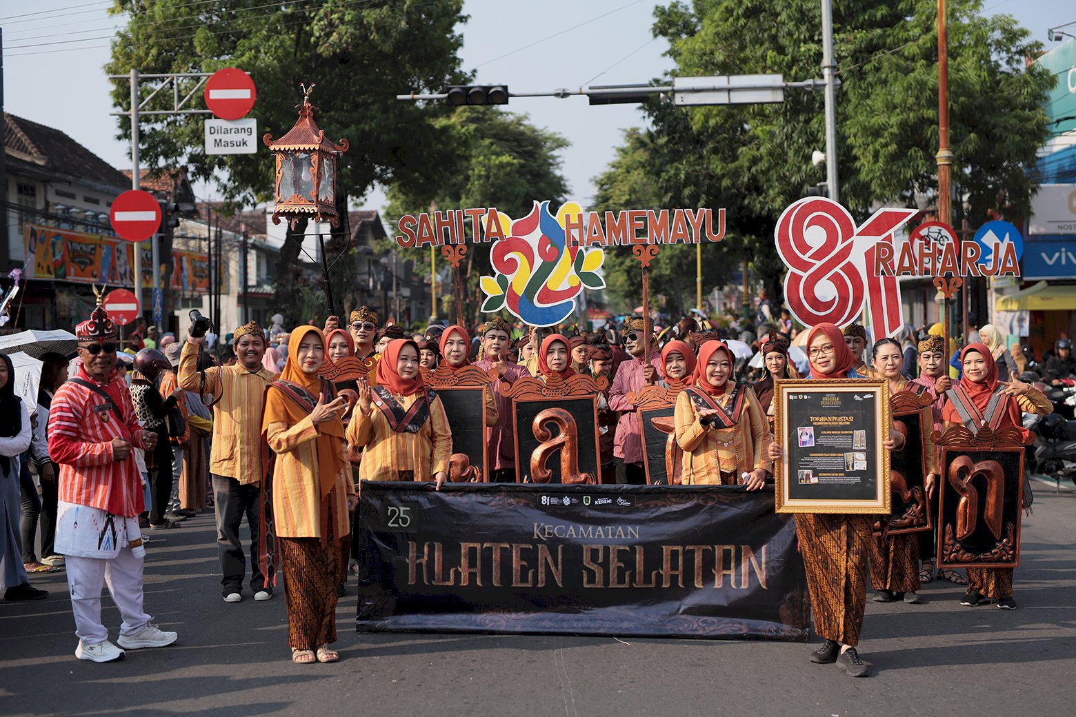 Kecamatan Klaten Selatan Meriahkan Karnaval Budaya Kabupaten Klaten 2026